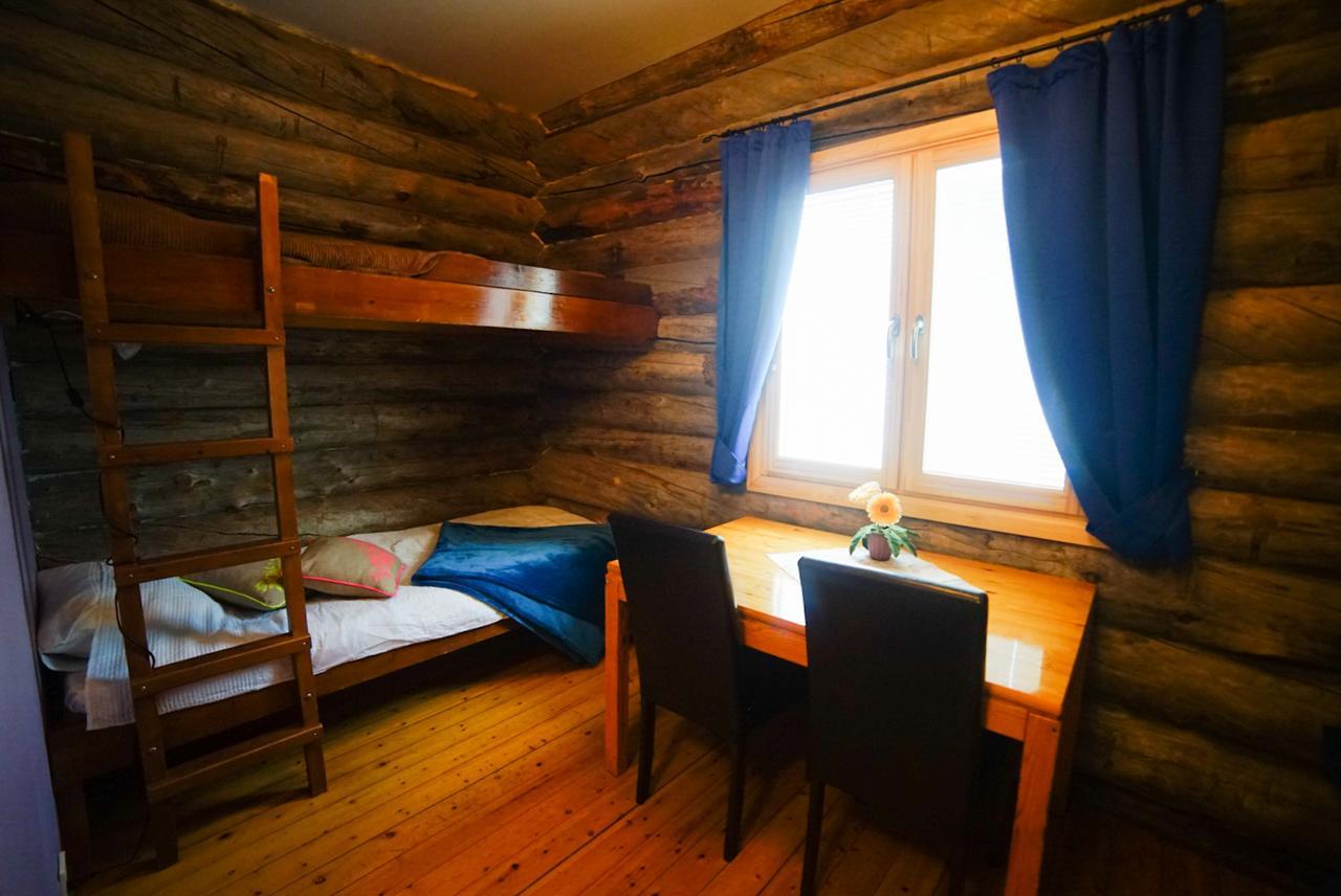 Neljaen Tuulen Tupa Bed & Breakfast Kaamanen Bagian luar foto
