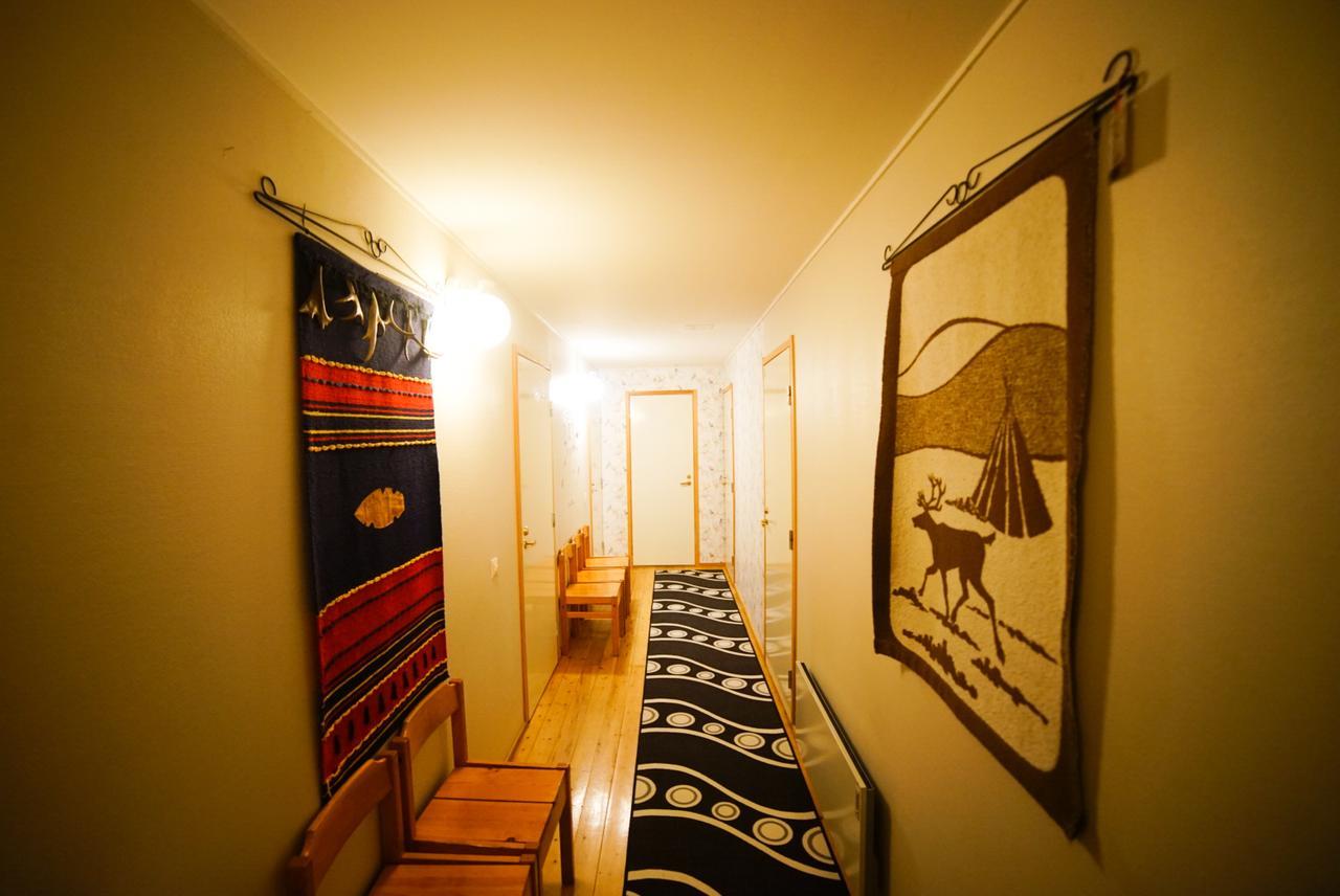 Neljaen Tuulen Tupa Bed & Breakfast Kaamanen Bagian luar foto