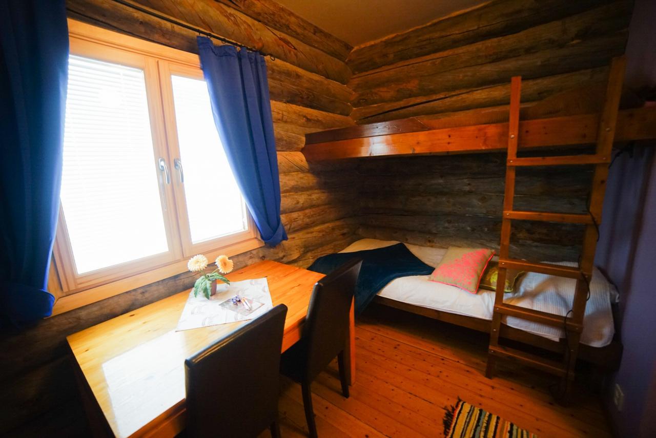Neljaen Tuulen Tupa Bed & Breakfast Kaamanen Bagian luar foto